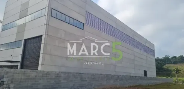 Galpão / Depósito / Armazém para alugar, 930m² no Portão, Arujá