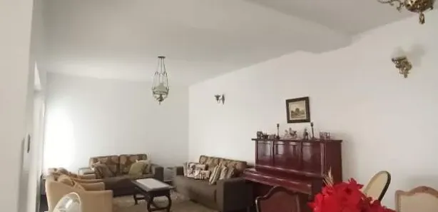 Casa com 6 Quartos à venda, 300m² no Centro, Guaratinguetá