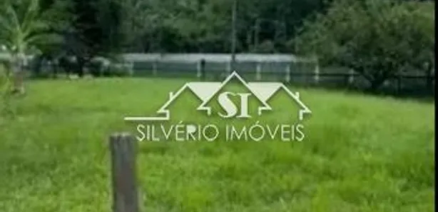Fazenda / Sítio / Chácara com 4 Quartos à venda, 650m² no Xerém, Duque de Caxias