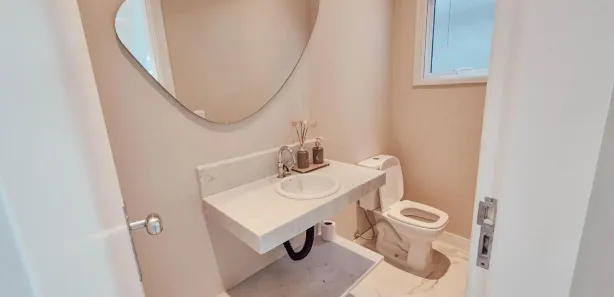 Sobrado com 4 Quartos para venda ou aluguel, 300m² no Riviera, Bertioga