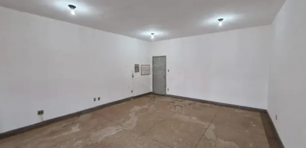 Conjunto Comercial / Sala à venda, 45m² no Centro, Araraquara