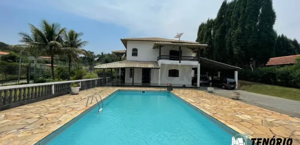 Casa de Condomínio com 4 Quartos à venda, 2500m² no Centro, 