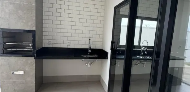 Casa de Condomínio com 3 Quartos à venda, 136m² no Rosa de Leiria Condomínio Horizontal, Goianira