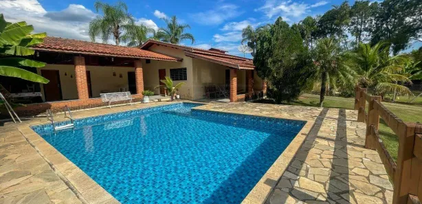 Fazenda / Sítio / Chácara com 2 Quartos à venda, 200m² no Colinas do Piracicaba (Ártemis), Piracicaba
