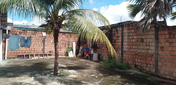 Casa com 2 Quartos à venda, 62m² no Nova Cidade, Manaus