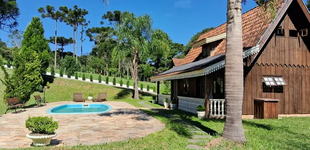 Fazenda / Sítio / Chácara com 6 Quartos à venda, 265m² no Itaqui de Cima, Campo Largo
