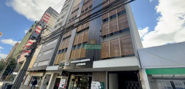 Conjunto Comercial / Sala para alugar, 54m² no Zona 01, Maringá