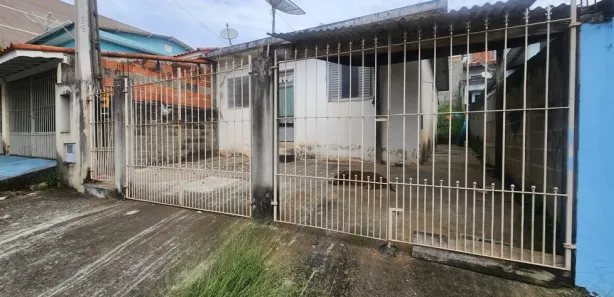 Casa com 2 Quartos à venda, 70m² no Centro, Igaratá
