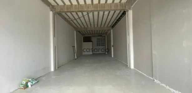 Loja / Salão / Ponto Comercial à venda, 35m² no Camobi, Santa Maria