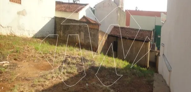 Terreno / Lote / Condomínio para alugar, 1m² no Centro, Araraquara