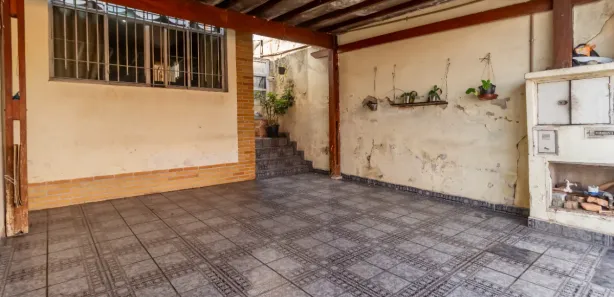 Casa com 3 Quartos à venda, 111m² no Jardim Mangalot, São Paulo