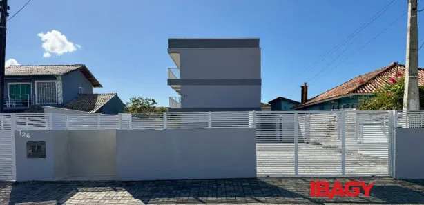 Kitnet para alugar, 24m² no Barra do Aririú, Palhoça