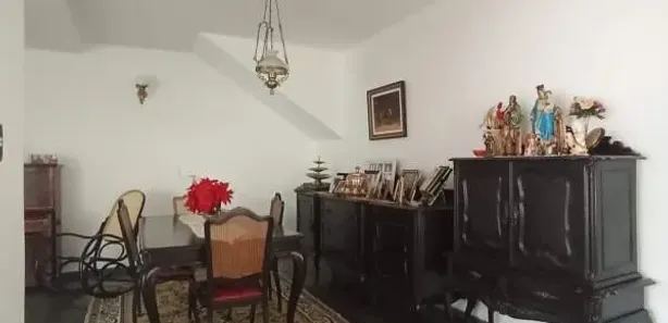 Casa com 6 Quartos à venda, 300m² no Centro, Guaratinguetá