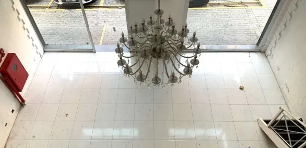 Loja / Salão / Ponto Comercial para alugar, 230m² no Vila Suzana, São Paulo