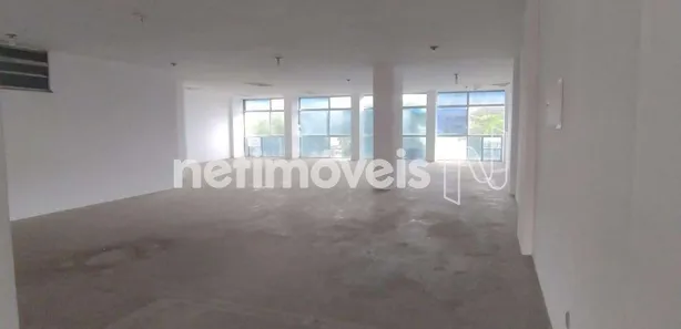 Prédio Inteiro para alugar, 720m² no Jardim Vinte e Cinco de Agosto, Duque de Caxias
