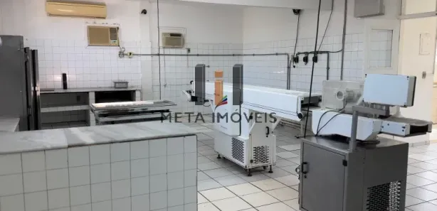 Galpão / Depósito / Armazém para venda ou aluguel, 334m² no Nova Liberdade, Resende