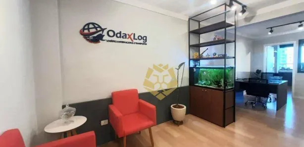 Conjunto Comercial / Sala à venda, 56m² no Rebouças, Curitiba