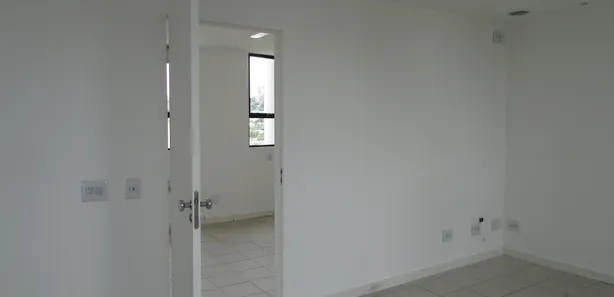 Conjunto Comercial / Sala à venda, 60m² no Cidade Jardim, Belo Horizonte