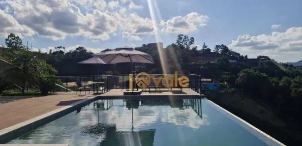 Casa de Condomínio com 3 Quartos à venda, 210m² no , Igaratá