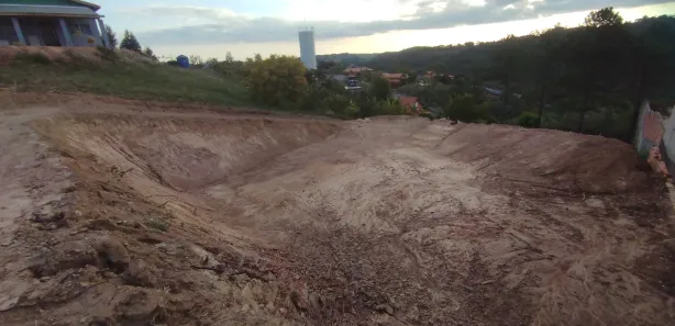 Terreno / Lote / Condomínio à venda, 1002m² no Dona Catarina, Mairinque