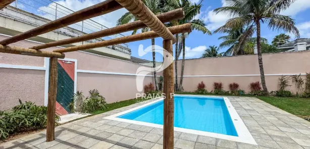 Casa de Condomínio com 3 Quartos à venda, 350m² no Jardim Acapulco, Guarujá