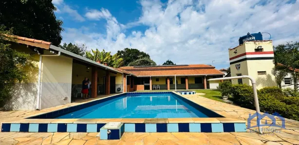 Fazenda / Sítio / Chácara com 3 Quartos à venda, 1100m² no , Mairinque