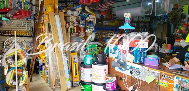 Loja / Salão / Ponto Comercial à venda, 100m² no Centro, Poá