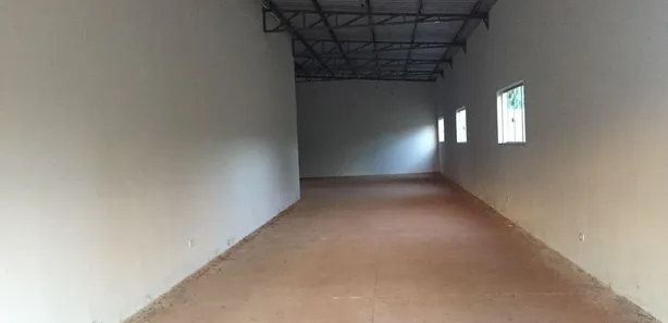 Loja / Salão / Ponto Comercial à venda, 185m² no Centro, Pérola