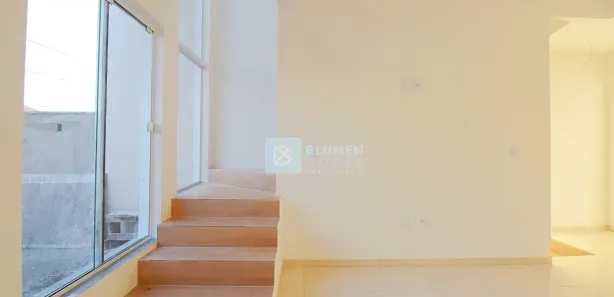 Sobrado com 3 Quartos à venda, 155m² no Itoupava Norte, Blumenau