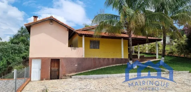 Fazenda / Sítio / Chácara com 3 Quartos à venda, 1000m² no , Mairinque
