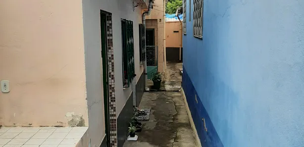 Casa de Vila com 1 Quarto para alugar, 40m² no Cabuis, Nilópolis