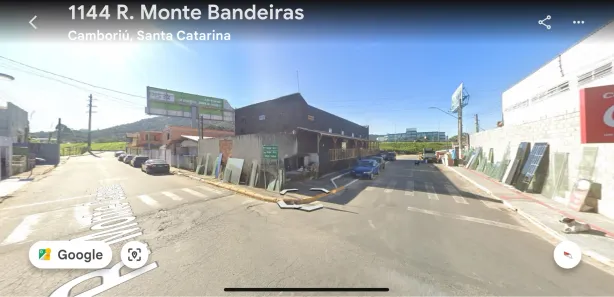 Galpão / Depósito / Armazém para alugar, 290m² no Monte Alegre, Camboriú