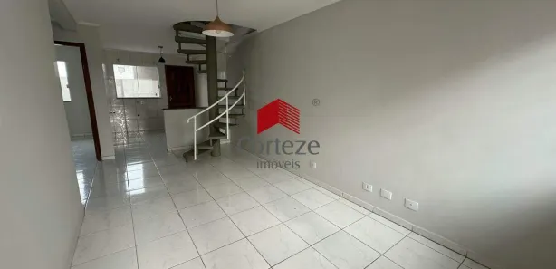 Casa com 2 Quartos para alugar, 90m² no Cruzeiro, São José dos Pinhais