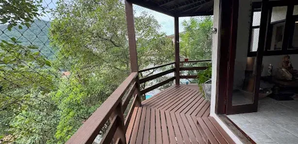 Casa de Condomínio com 3 Quartos para venda ou aluguel, 233m² no Itaipu, Niterói