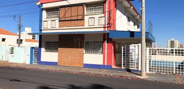 Prédio Inteiro para venda ou aluguel, 300m² no Vila Xavier (Vila Xavier), Araraquara