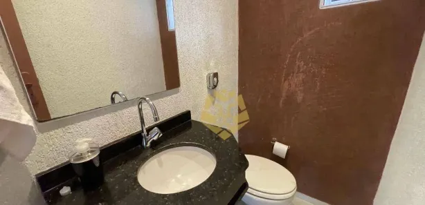 Sobrado com 3 Quartos à venda, 106m² no Uberaba, Curitiba