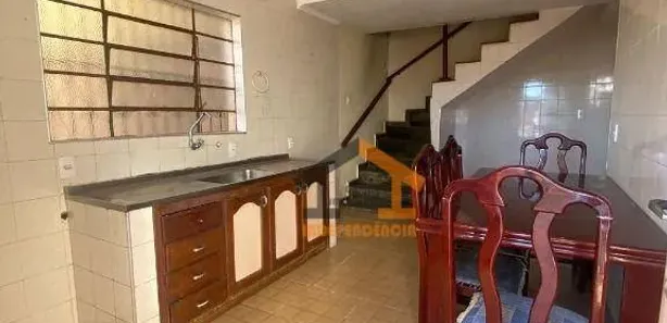 Casa com 3 Quartos para venda ou aluguel, 82m² no Jardim México, Itatiba