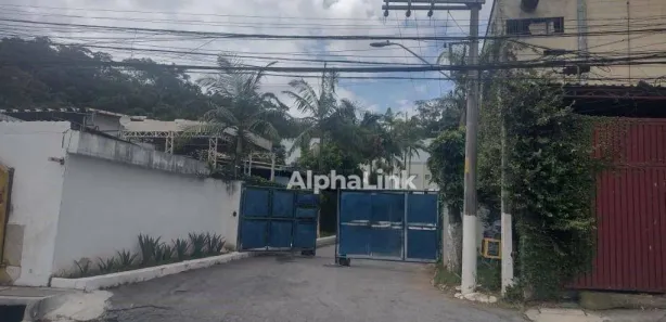 Galpão / Depósito / Armazém à venda, 2034m² no Jardim Itaquiti, Barueri