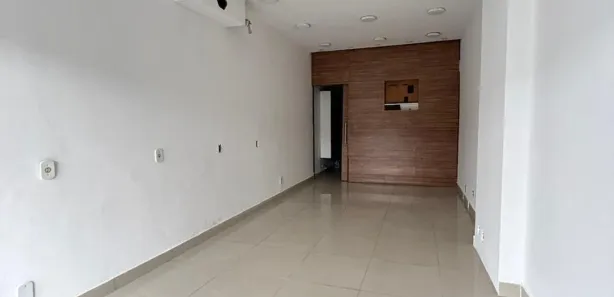 Loja / Salão / Ponto Comercial para alugar, 31m² no Centro, Nova Friburgo