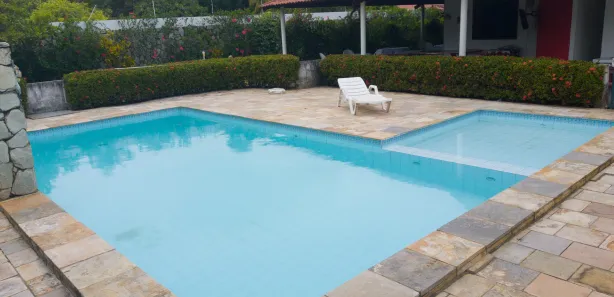 Casa de Condomínio com 6 Quartos para alugar, 300m² no , Barra de Santo Antônio