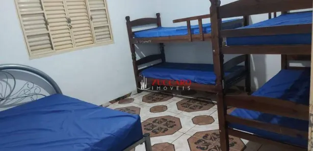Fazenda / Sítio / Chácara com 4 Quartos à venda, 1000m² no Guavirituva, Nazaré Paulista