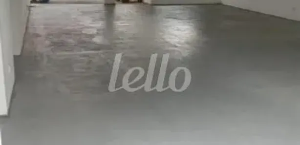 Prédio Inteiro para alugar, 240m² no Parada Inglesa, São Paulo