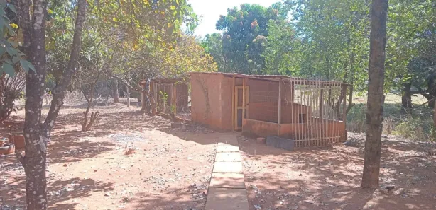 Fazenda / Sítio / Chácara com 3 Quartos à venda, 210m² no Setor Habitacional Fercal, Brasília