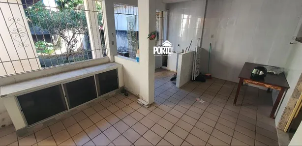 Casa com 4 Quartos à venda, 430m² no São José, Aracaju