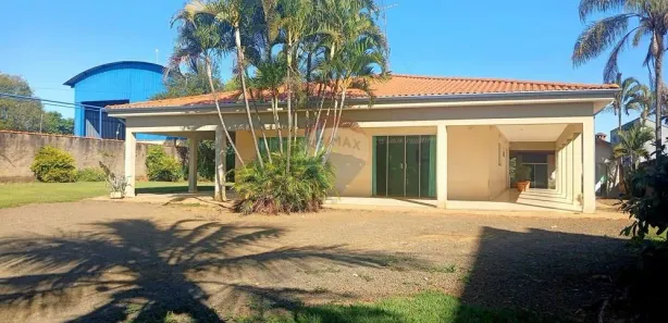 Fazenda / Sítio / Chácara com 3 Quartos à venda, 351m² no Nossa Senhora Aparecida I, Saltinho