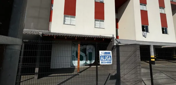 Loja / Salão / Ponto Comercial para alugar, 60m² no Loteamento Residencial Villágio Di Roma, Apucarana