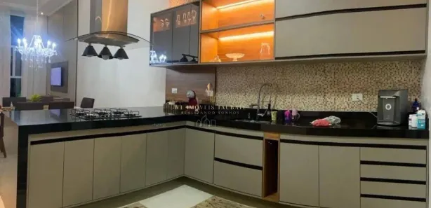 Casa de Condomínio com 3 Quartos à venda, 250m² no Parque São Cristóvão, Taubaté