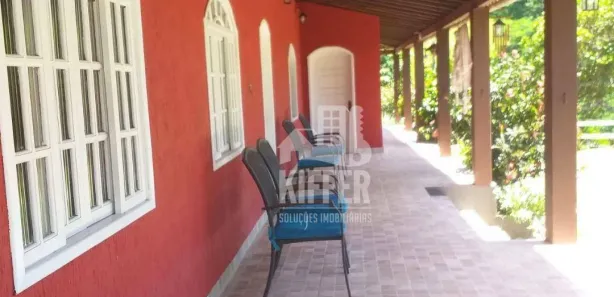 Fazenda / Sítio / Chácara com 5 Quartos à venda, 1220m² no , Rio Bonito