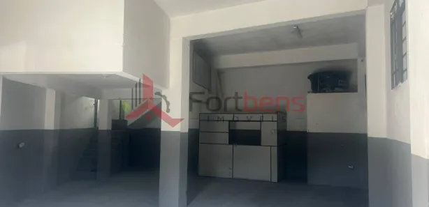 Casa Comercial para alugar, 100m² no Laranjeiras, Caieiras