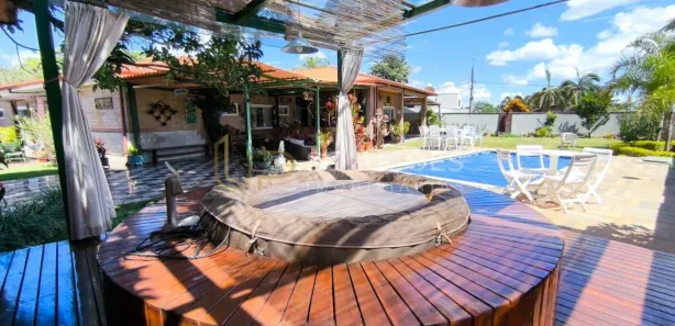 Casa de Condomínio com 5 Quartos à venda, 450m² no Região dos Lagos, Brasília